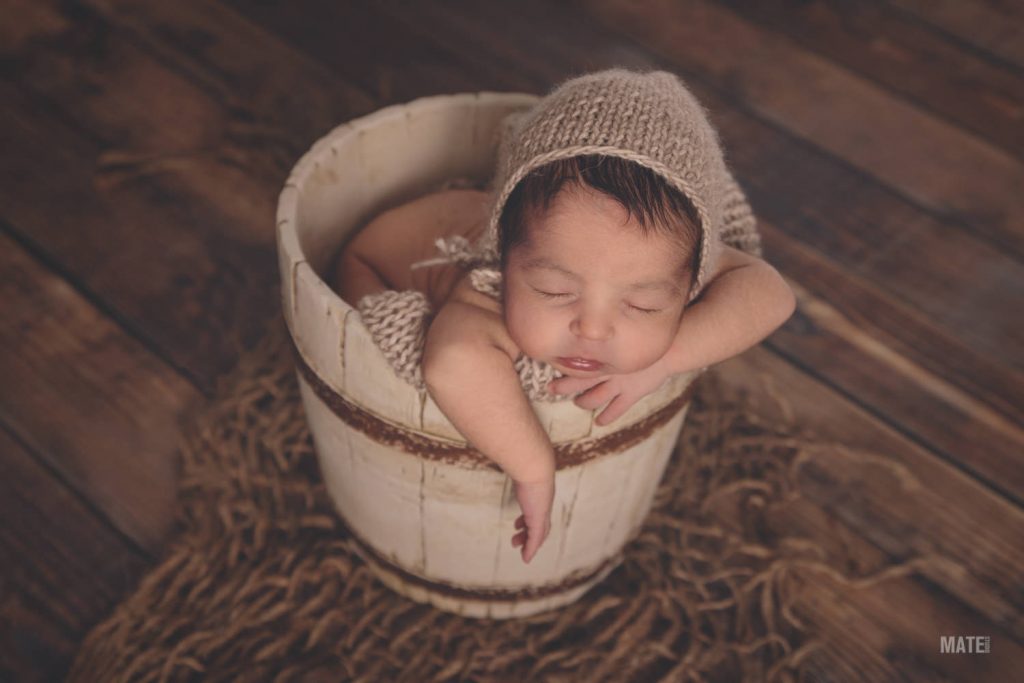 fotografo de recien newborn nacido en estudio propio lugo