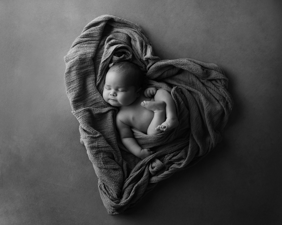 Mejor fotógrafa de recién nacidos de España en Lugo – fotografía de bebé por Mate Estudio